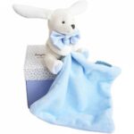 DOUDOU ET COMPAGNIE - DUDU' Coniglietto con papillon e straccino azzurro