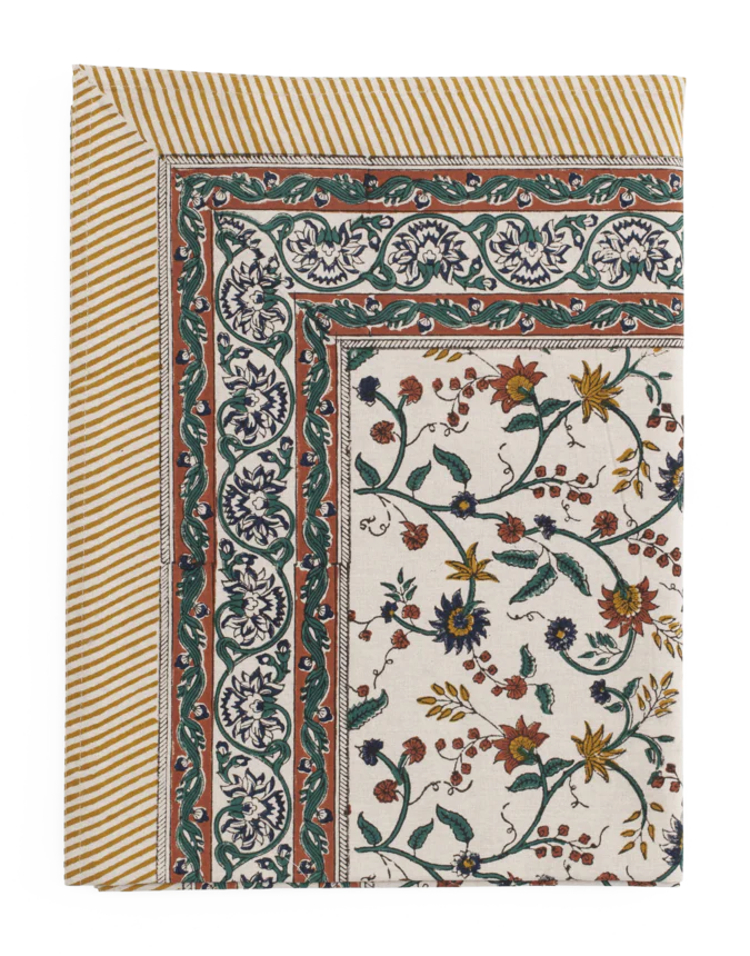 CA_P_TA_3690_0001_720x