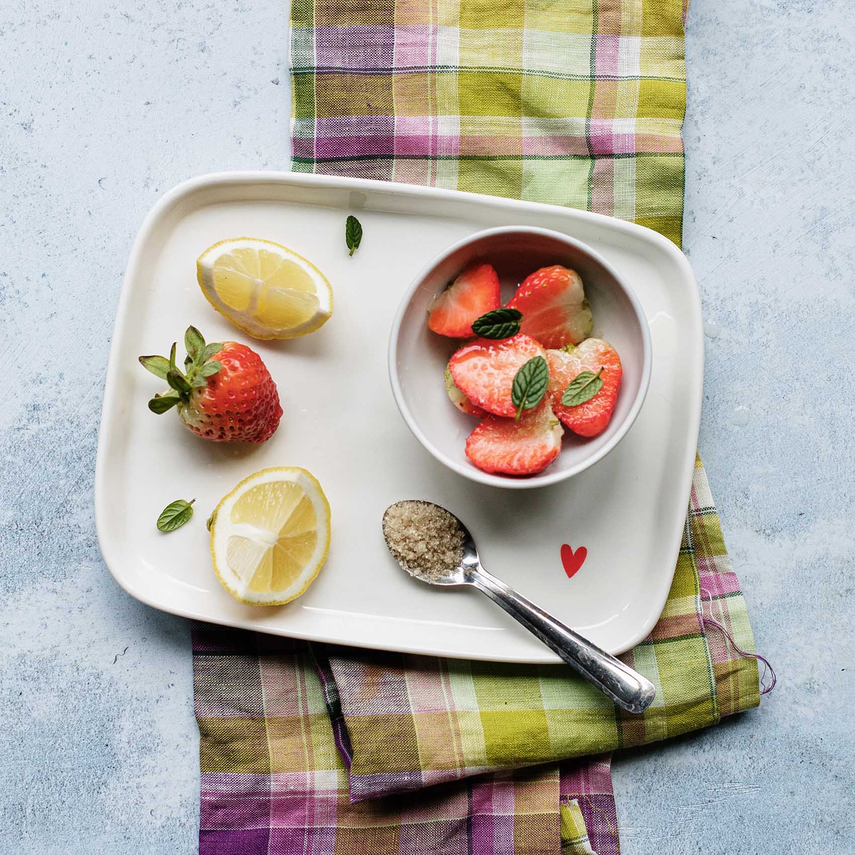 Simple Day - Piattino rettangolare Cuore Rosso - - immagine 2